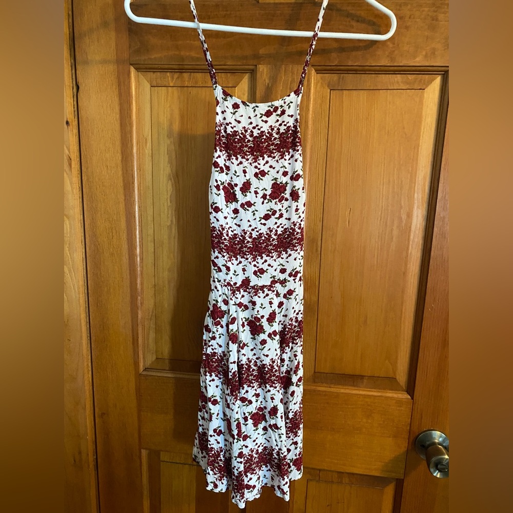 Brandt Melville Floral Dress size small, open back
